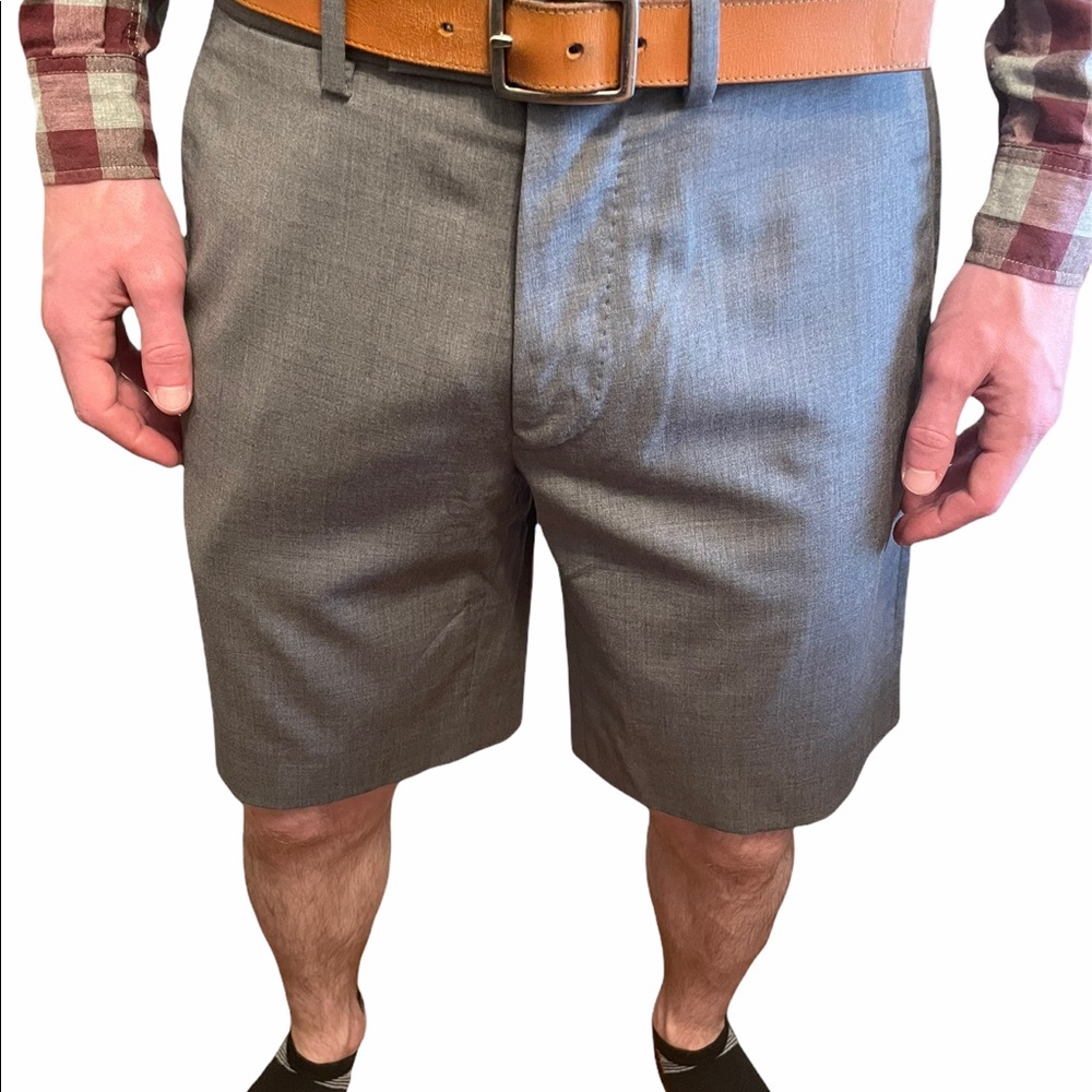 GANT Mens Zip-Fly Dress Shorts in Size 30